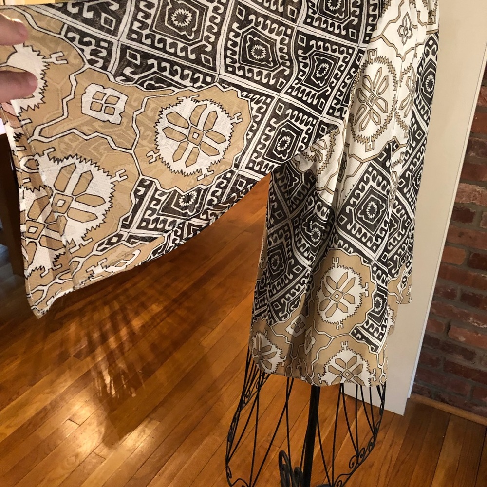 Blouse - Picture 2 of 4